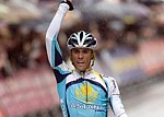 Alberto Contador gewinnt die erste Etappe der Baskenland-rundfahrt 2008
